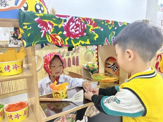 小班游戏专题小结_幼儿园区域游戏指导_幼儿园游戏观摩评析