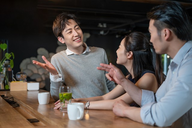 社交网络调查_虚假连接社交陷阱_社交疲劳假装没看到消息