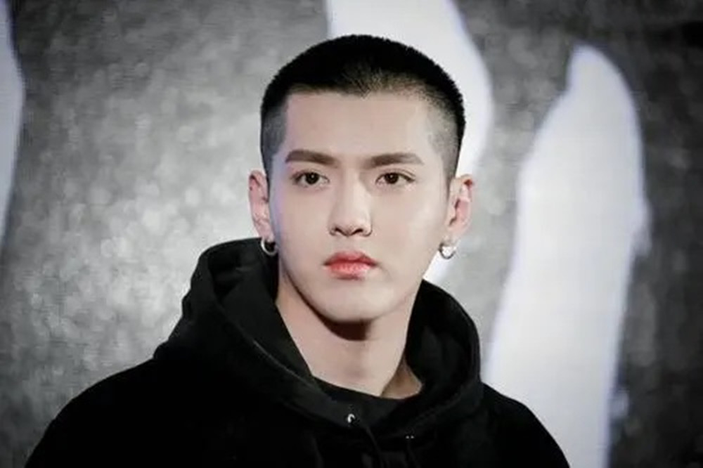 吴亦凡工作室回应分析_吴亦凡都美竹事件真相_吴亦凡的照片大全