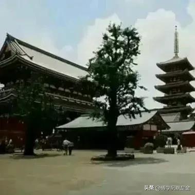 农夫山泉舆论危机_消费者信任与品牌形象维护_农夫山泉砒霜门事件启示