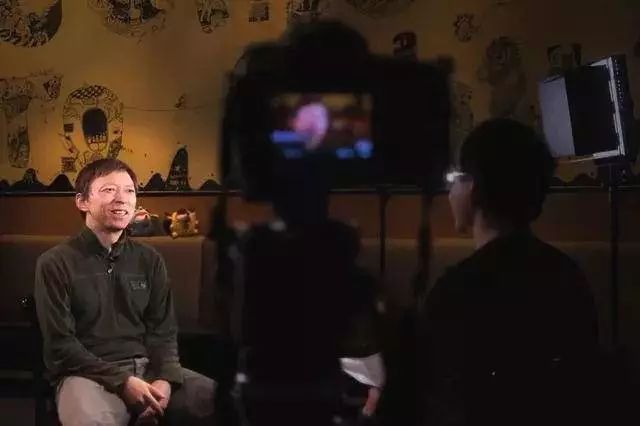 sns社交网站特点_中国互联网门户发展史_门户行业衰落原因