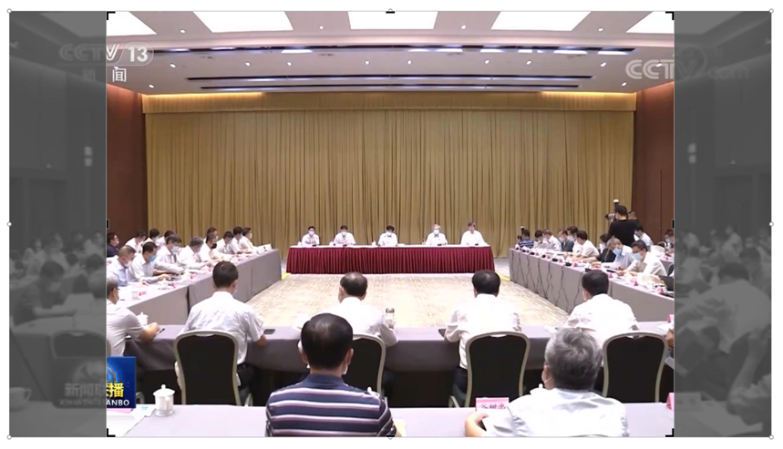 新闻联播高清制播升级_cctv13午夜新闻主持人_中央广播电视总台联播黄金档改版