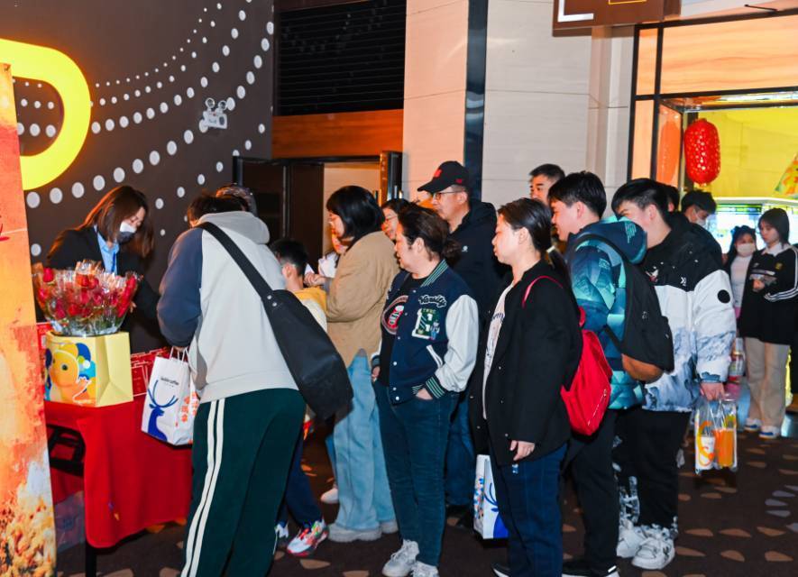 青岛电影票房分析_春节档票房排行_新闻题材电影