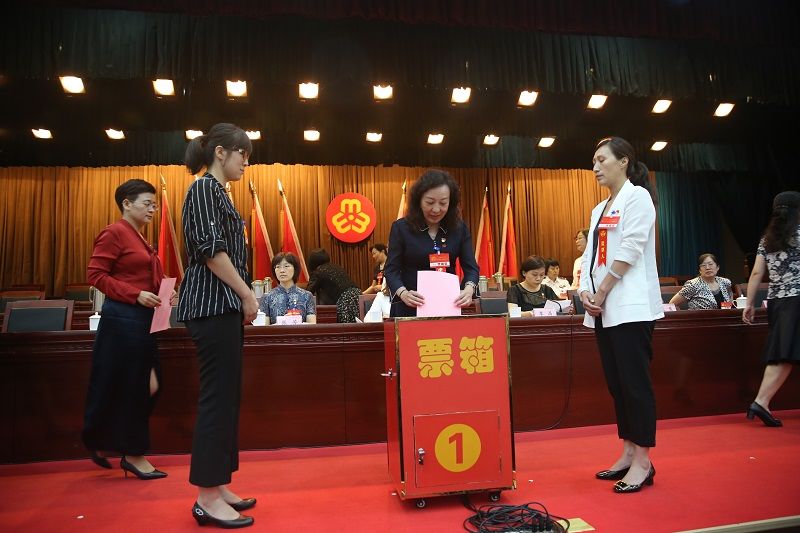历下区妇联工作报告_历下区妇女代表大会_济南妇联刘勤简历