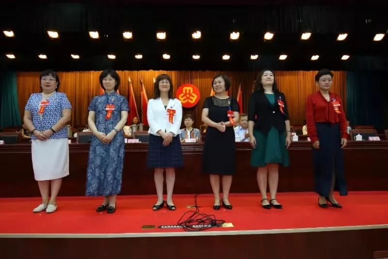历下区妇联工作报告_济南妇联刘勤简历_历下区妇女代表大会