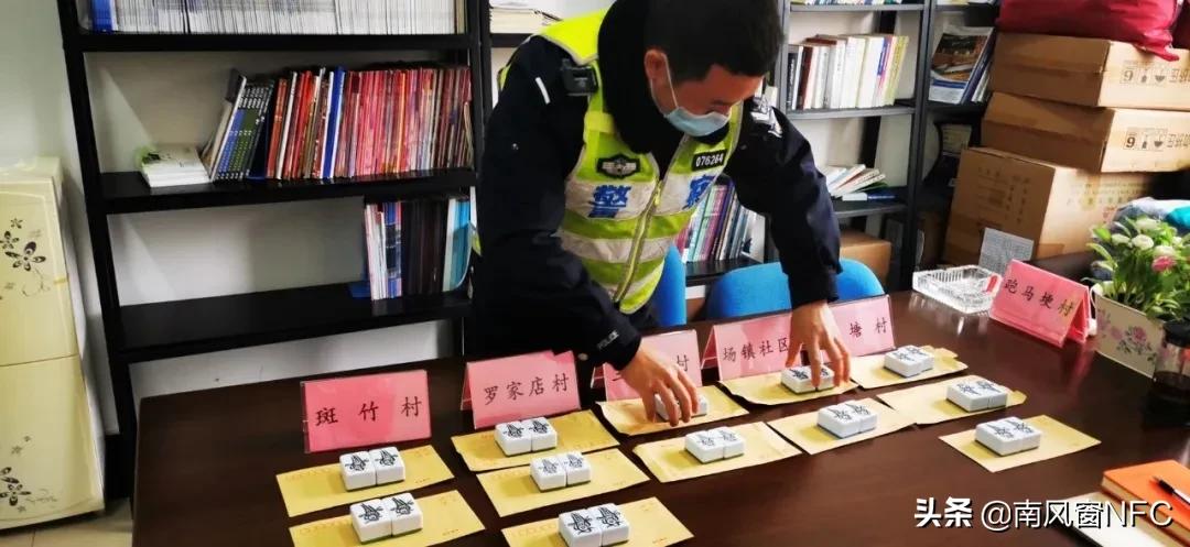 花式保持社交距离创意_社交礼仪卡通图_后疫情时代社交距离新定义