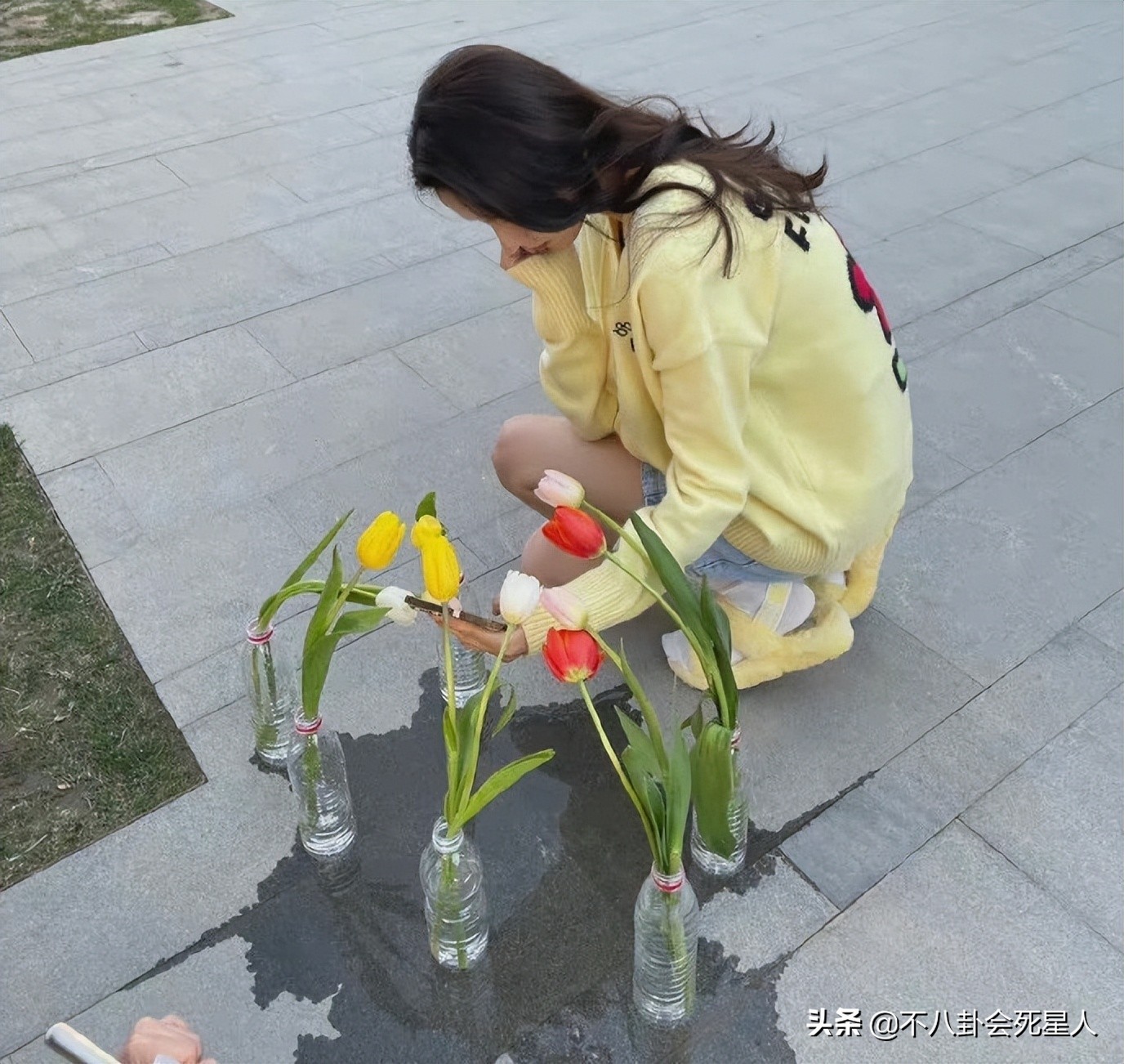 明星硬照背后的秘密_明星拍照的尴尬瞬间_最搞笑的图片能笑死人