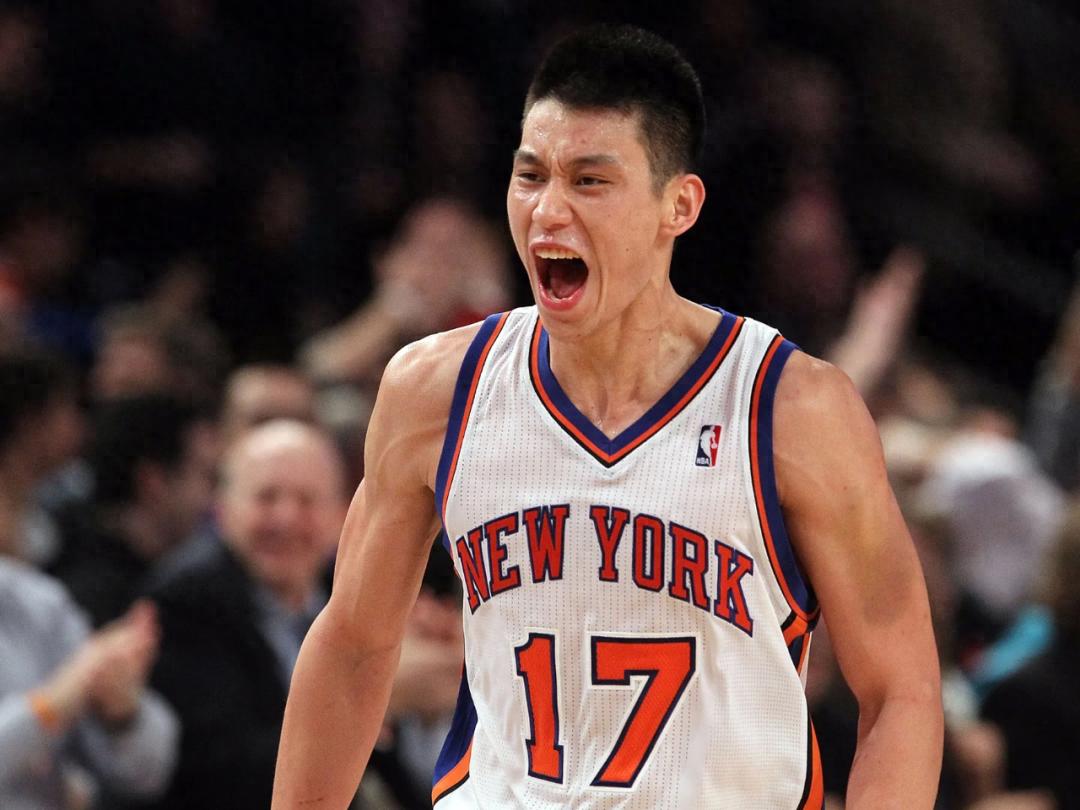 林书豪NBA生涯总薪资超6500万美元，曾获NBA总冠军，“林疯狂”名场面：面对科比轰38分