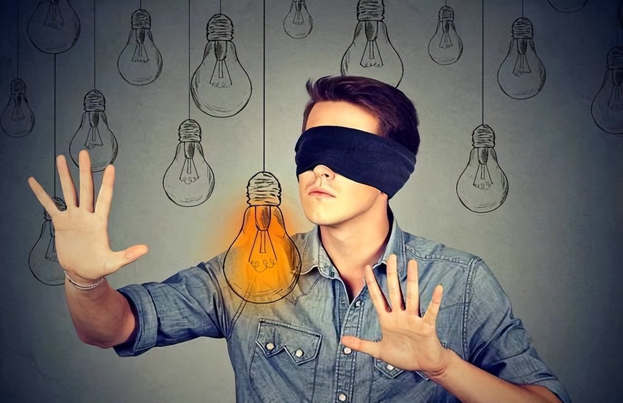 内向性格优势_外向性格劣势_零压力社交——内向人的成功心理学