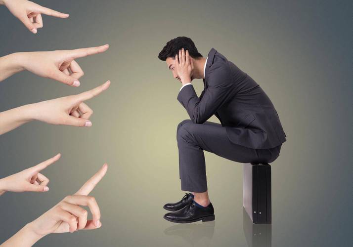 内向性格优势_零压力社交——内向人的成功心理学_外向性格劣势