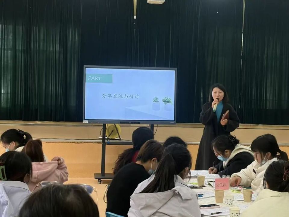 适宜幼儿发展的区域活动组织策略_幼儿园游戏专题总结_区域游戏教学经验交流