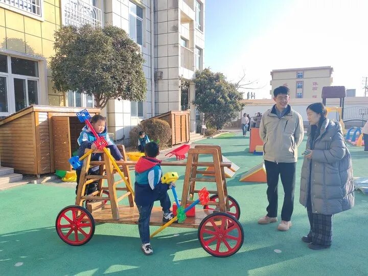 基于体验的野趣课程_幼儿园游戏专题总结_野趣课程实践与优化