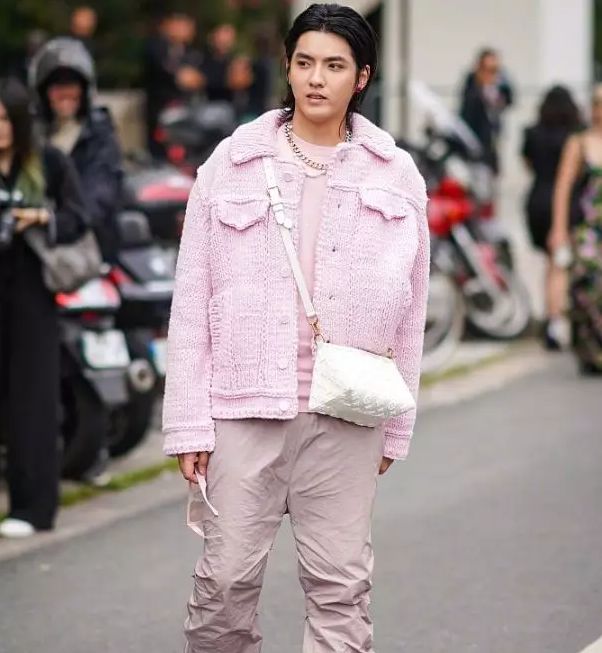 吴亦凡巅峰时期照片_吴亦凡的最新照片_吴亦凡早期颜值