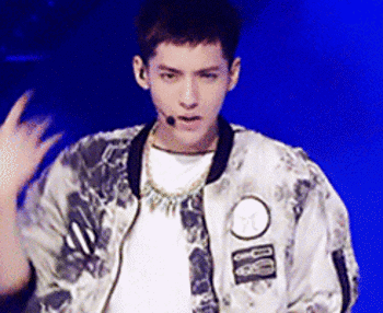 吴亦凡巅峰时期照片_吴亦凡的最新照片_吴亦凡早期颜值