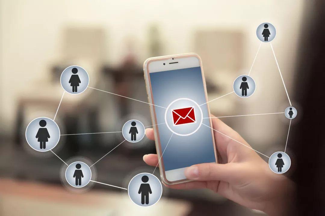 独居APP安全_社交媒体对生活的影响_独居人口增长趋势