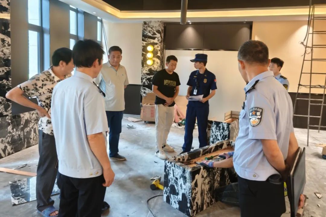 人员密集场所动火作业安全管理_安全培训新闻稿件_重庆消防联合部门开展执法检查