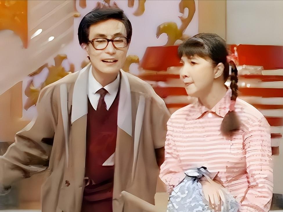 新人演技提升_新闻小品剧本_春晚小品变革