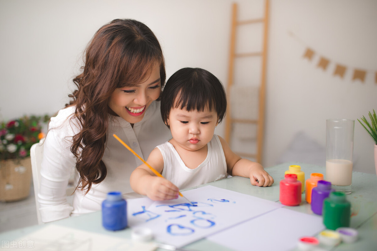 姓吴的男孩叫什么名字_以父名起名_以母名起名