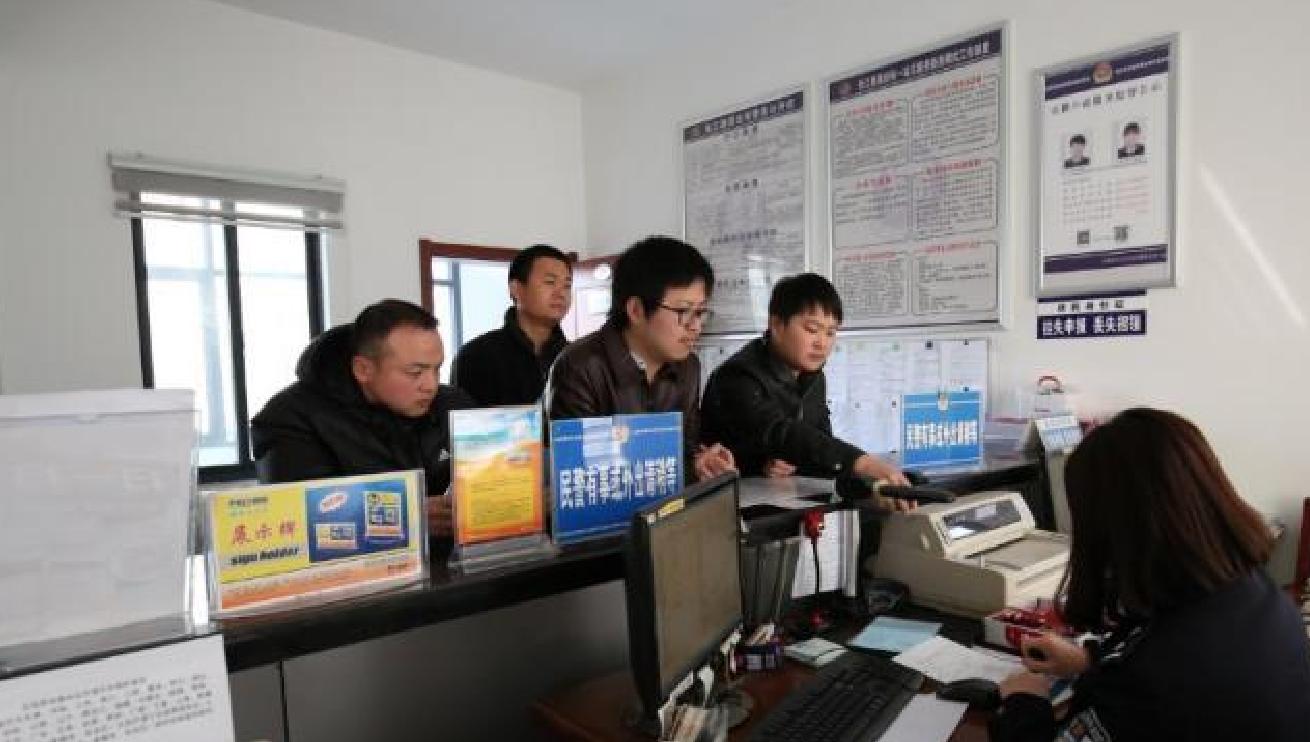 姓吴的男孩叫什么名字_给孩子取名字_龙凤胎取名技巧