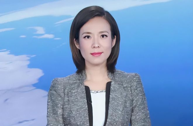 cctv晚间新闻档目女主持人姓名_央视主持人秦方 主持人生涯经历_央视主持人紫凝 主持风格特点