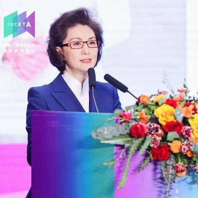 cctv晚间新闻档目女主持人姓名_CCTV13新闻频道主持人变动_央视主持人大全更新 海霞欧阳夏丹退出