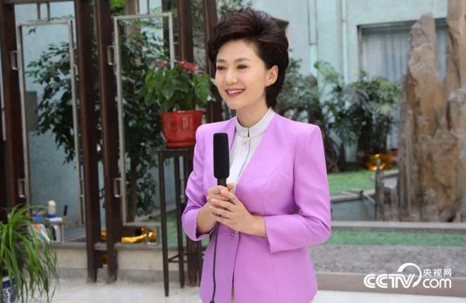 cctv晚间新闻档目女主持人姓名_海霞欧阳夏丹退出央视_央视主持人大全更新