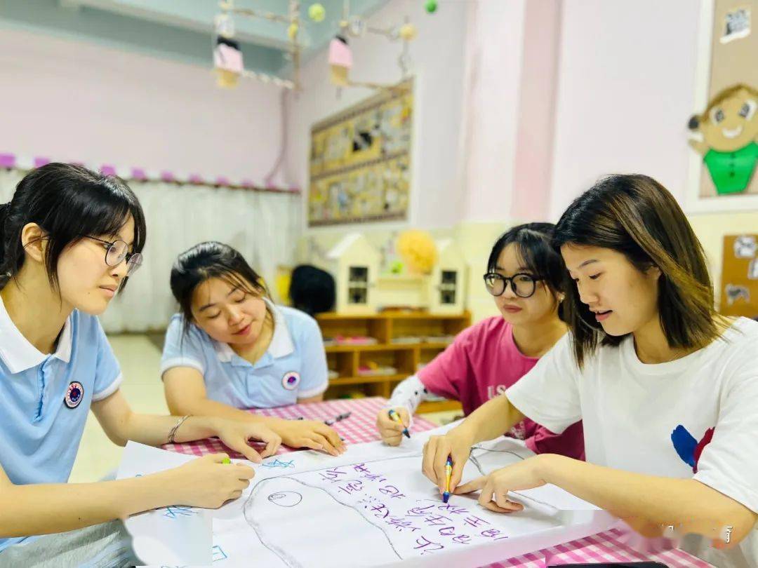 安吉游戏理念下幼儿园教师儿童观_小班幼儿手指游戏教研专题小结_安吉游戏真游戏价值