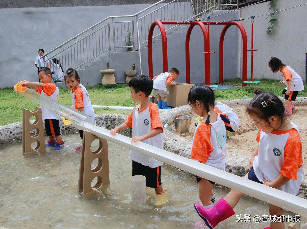 咸安区幼儿园一日活动展评_大班民间游戏专题_幼小衔接民间游戏创新实践