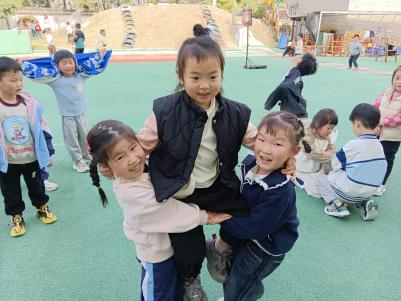 幼儿园民间游戏教案_民间游戏与童蒙养正教育融合_大班民间游戏专题