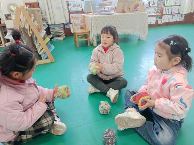 民间游戏与童蒙养正教育融合_大班民间游戏专题_幼儿园民间游戏教案