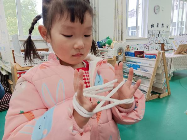 民间游戏与童蒙养正教育融合_幼儿园民间游戏教案_大班民间游戏专题