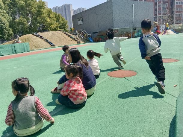 民间游戏与童蒙养正教育融合_大班民间游戏专题_幼儿园民间游戏教案