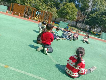 民间游戏与童蒙养正教育融合_幼儿园民间游戏教案_大班民间游戏专题