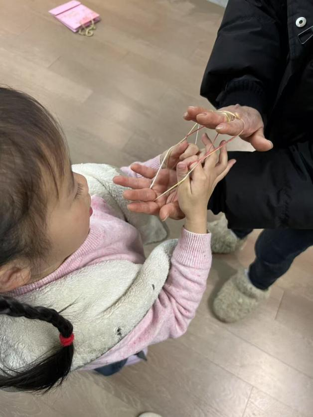民间游戏与童蒙养正教育融合_幼儿园民间游戏教案_大班民间游戏专题
