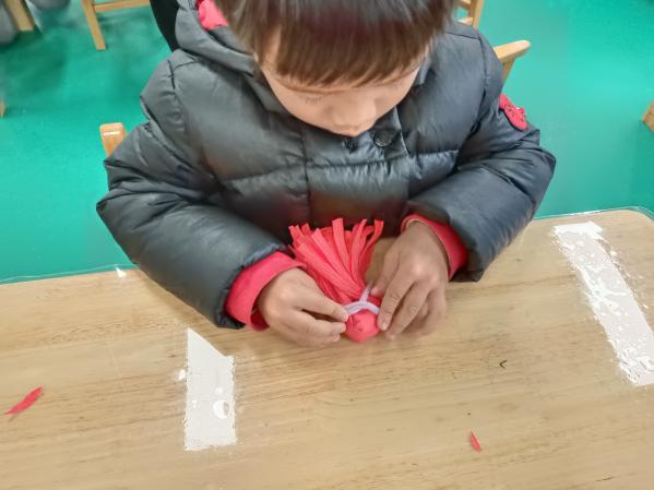 幼儿园民间游戏教案_大班民间游戏专题_民间游戏与童蒙养正教育融合