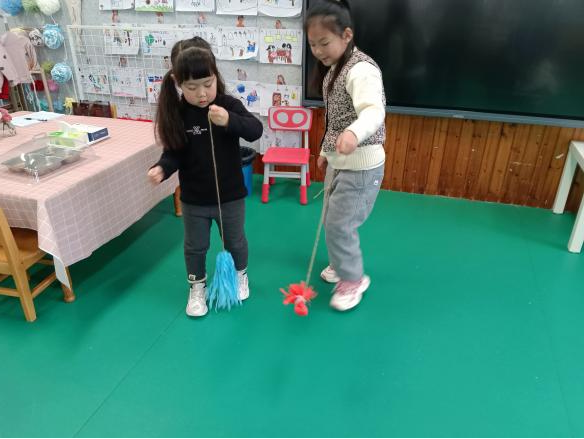 大班民间游戏专题_幼儿园民间游戏教案_民间游戏与童蒙养正教育融合