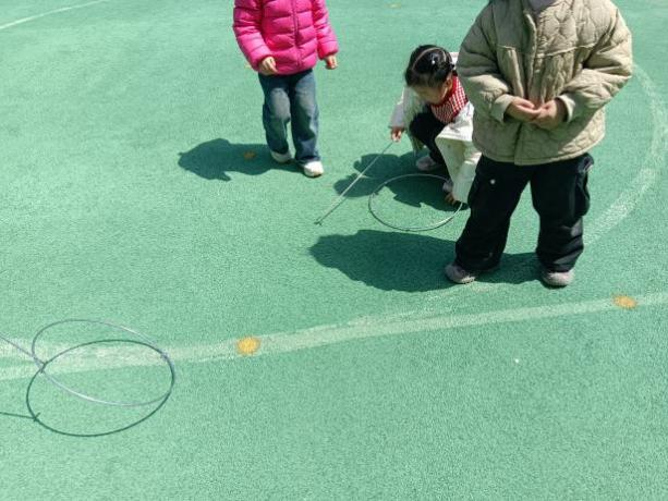 民间游戏与童蒙养正教育融合_幼儿园民间游戏教案_大班民间游戏专题