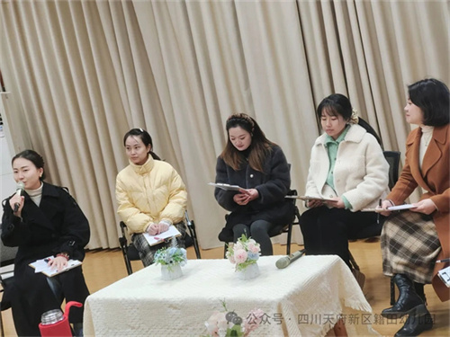幼儿园游戏专题总结_幼儿表演游戏实施策略_聚焦幼儿表演游戏主题选择与实施